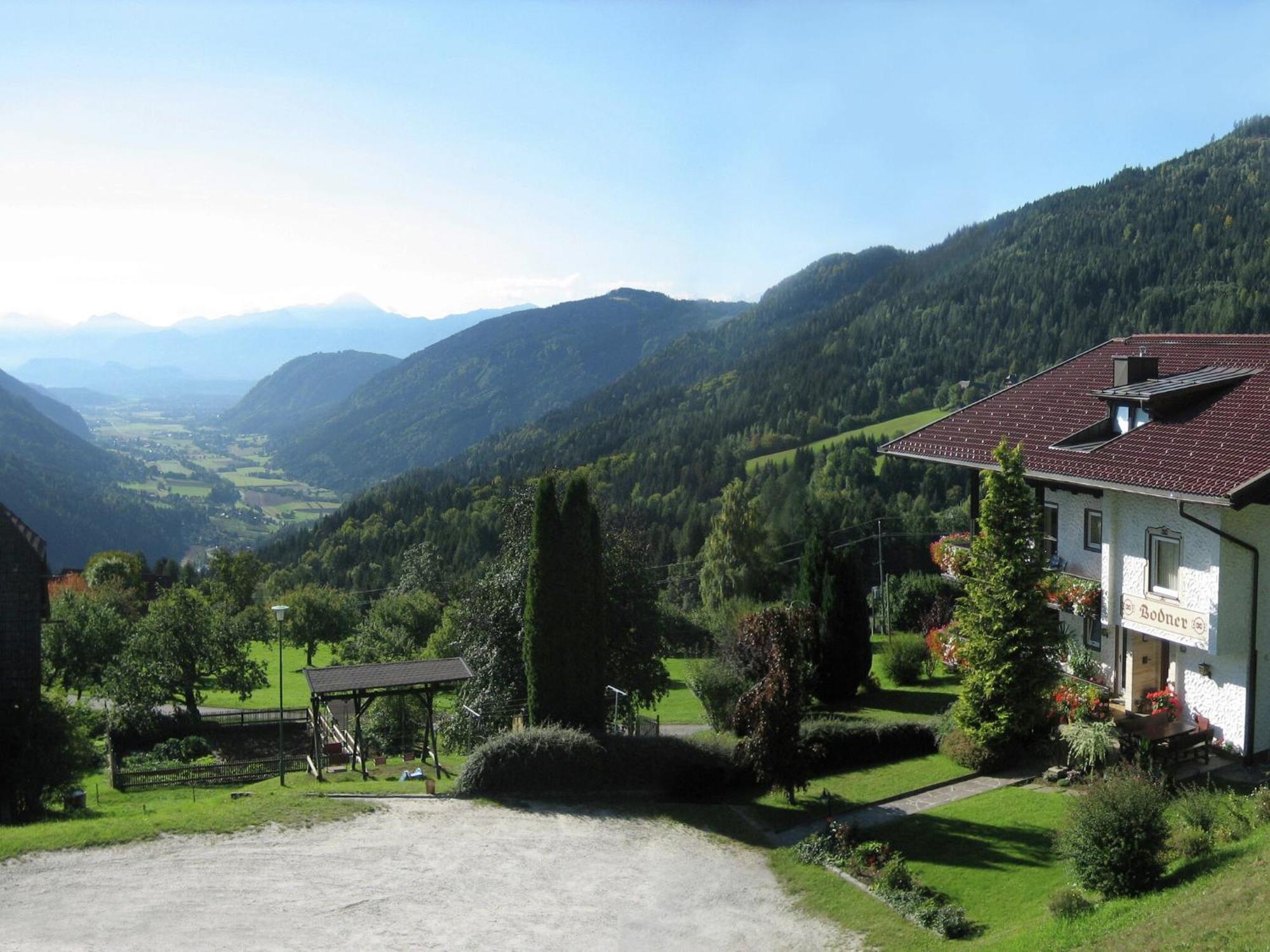 Cozy Apartment In Afritz Am See Near Gerlitzen Ski Area Exterior photo