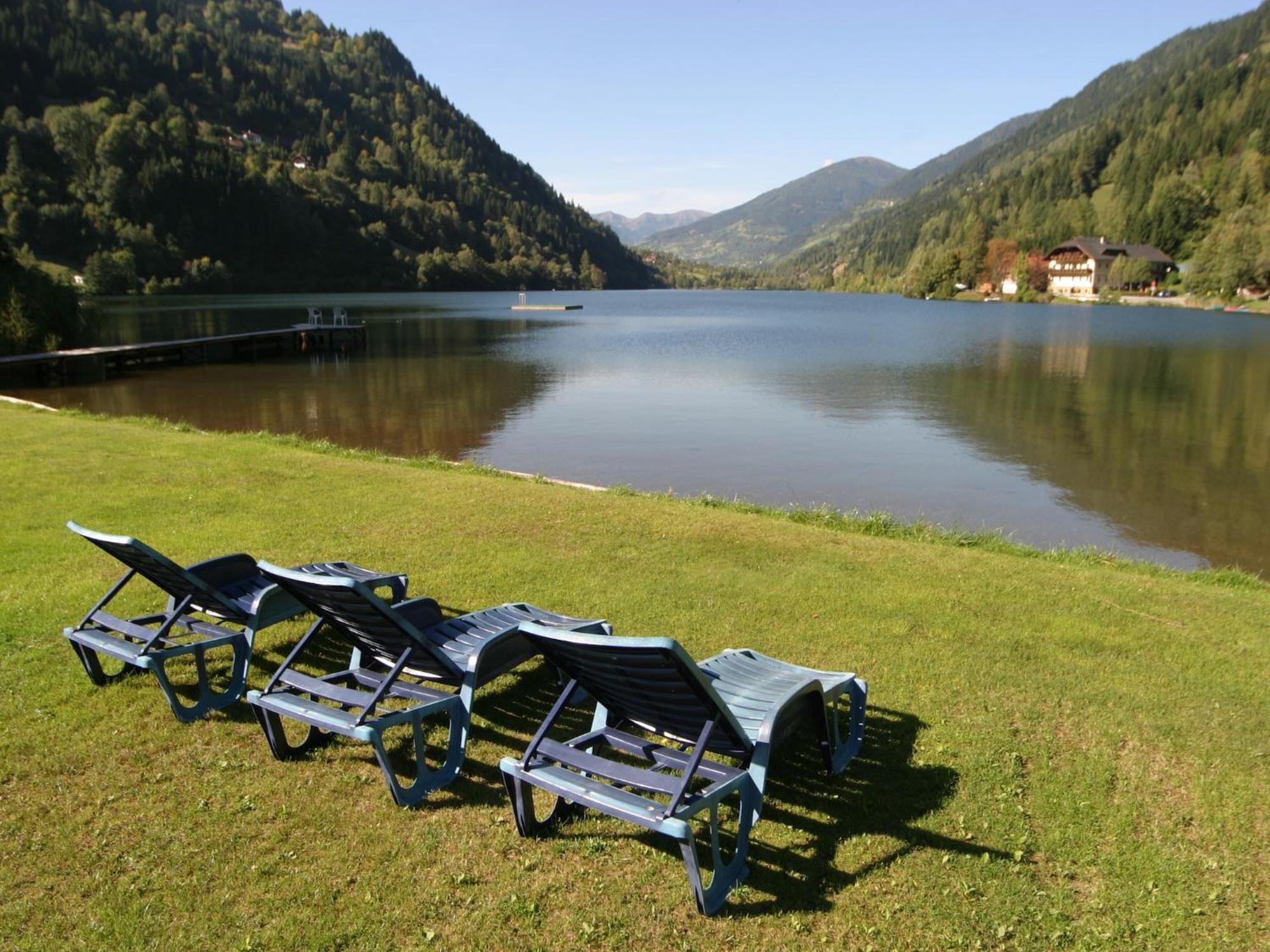 Cozy Apartment In Afritz Am See Near Gerlitzen Ski Area Exterior photo